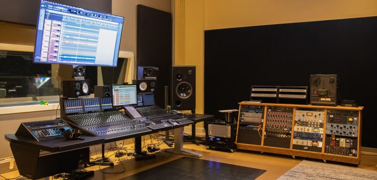 delta audio studio review